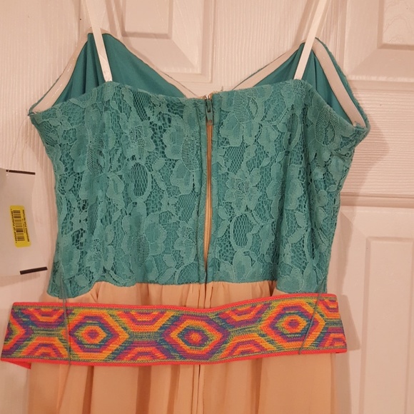 Jodi Kristopher maxi dress - Picture 3 of 3